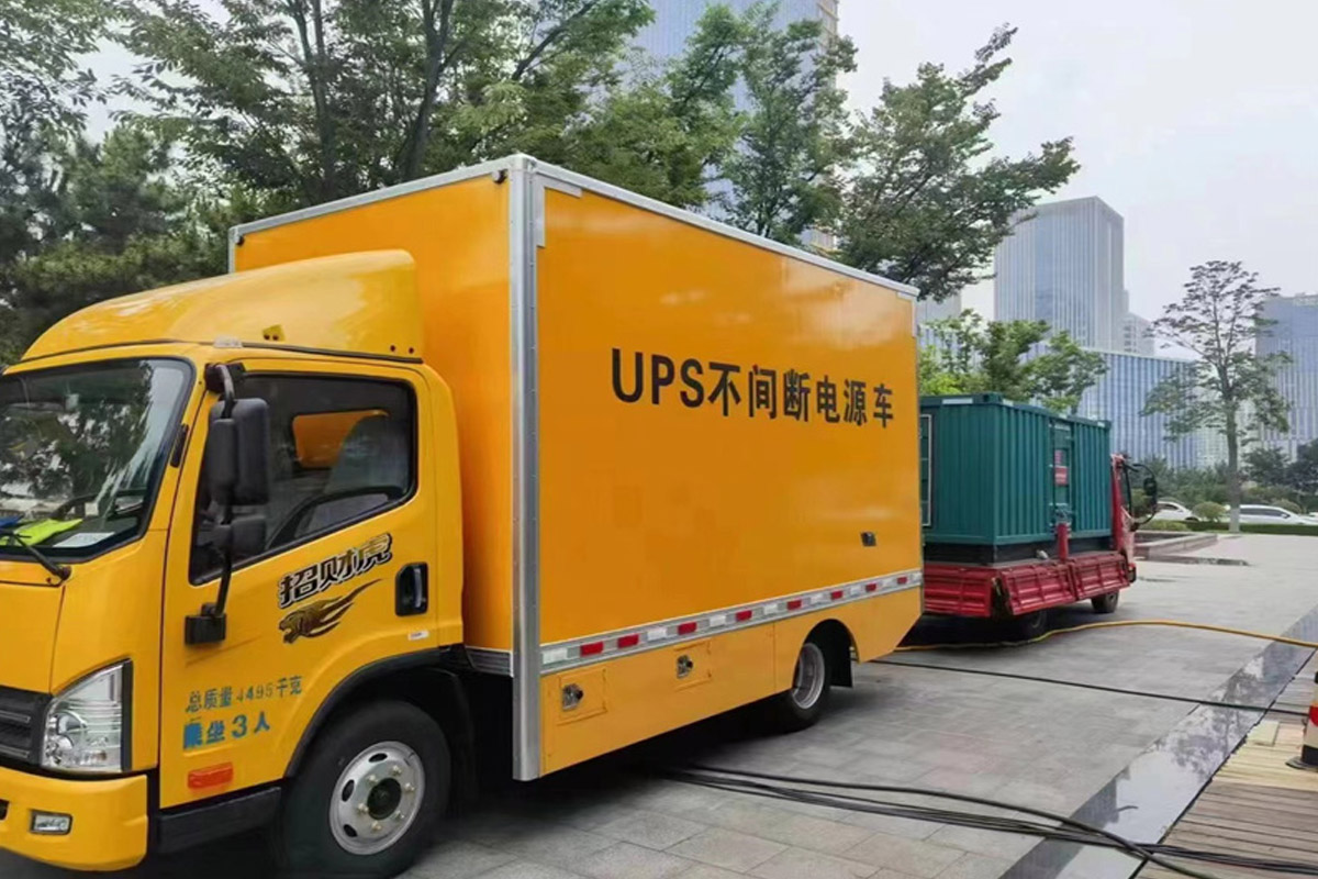 永顺发电机租赁施工现场